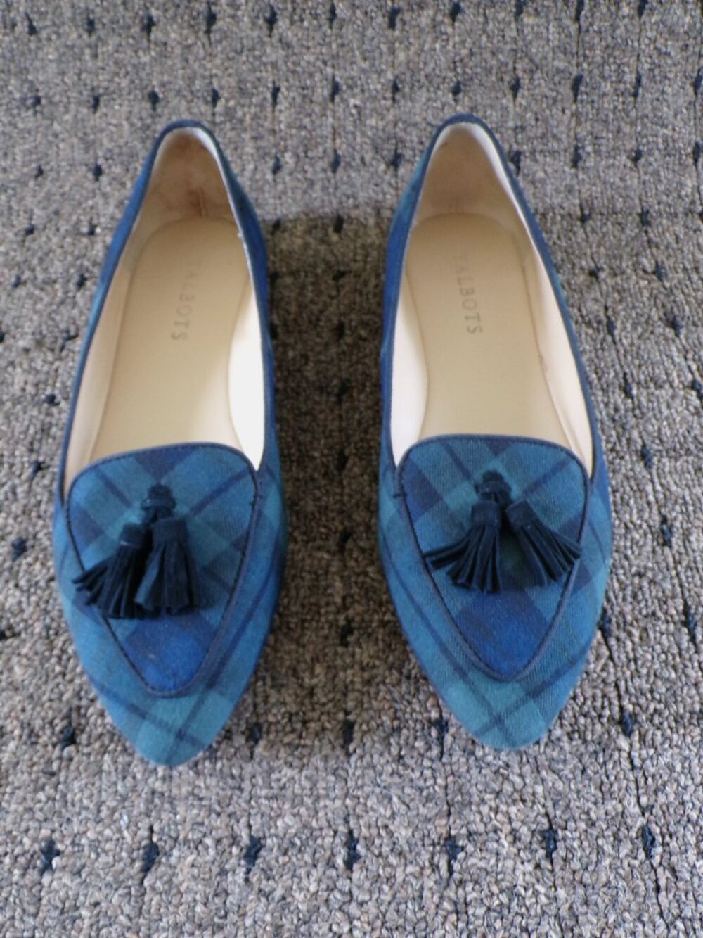 Talbots Francesca Tassel Driving Moccasins Black Watch Plaid Size 6.5